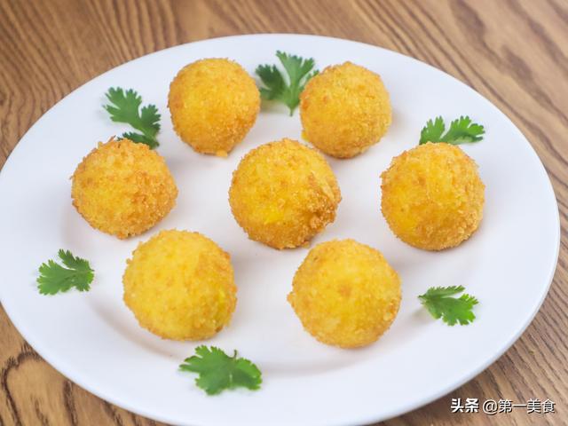 地瓜糯米粉鸡蛋丸子的做法大全,糯米红薯丸子的做法空气炸锅(1)