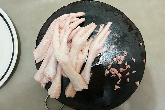 电饭煲卤鸡腿制作方法和步骤,普通电饭煲卤鸡腿的家常做法(4)