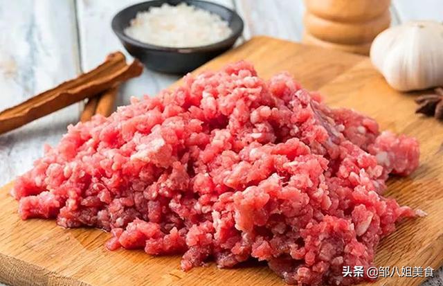 怎样做牛肉馅饺子好吃,牛肉和啥菜包饺子是最佳(4)