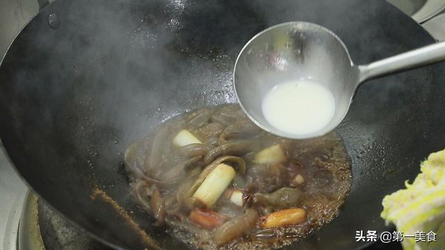 葱丝炒海参的家常做法,葱炒海参的吃法与做法(12)