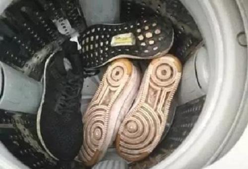 洗衣机洗鞋子能洗干净吗,鞋子可以用洗衣机洗吗(4)