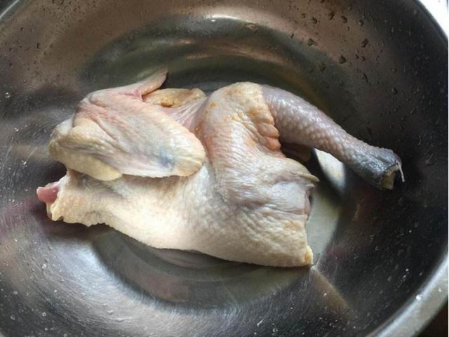 木炭烤鸡制作全过程,用木炭烤鸡的方法(1)