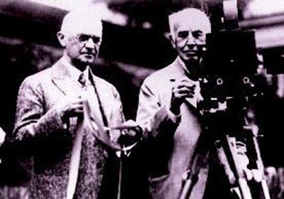 最早的摄影机发明时间,最早的摄影机是哪年(3)