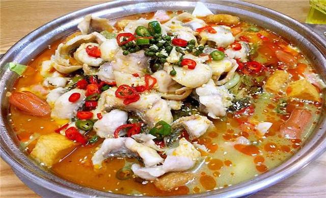 酸菜鱼火锅要准备哪些东西,详细的酸菜鱼火锅步骤(1)