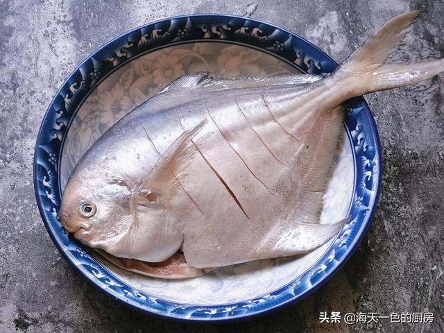 清蒸鲳鱼的做法和步骤视频,清蒸普通鲳鱼的正确做法(4)