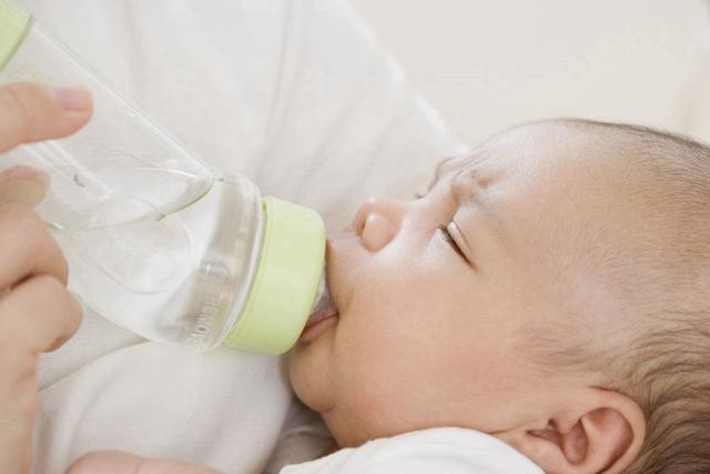 如何培养幼儿正确的喝水,幼儿正确喝水习惯(2)