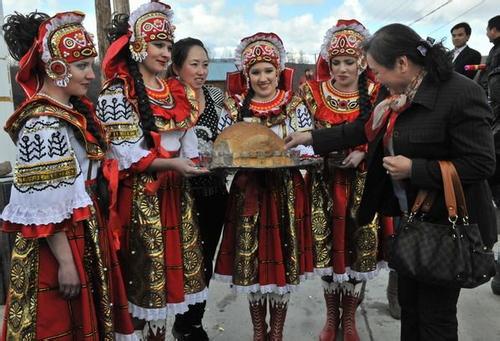 俄罗斯维吾尔族与汉族,俄罗斯少数民族有维吾尔族吗(5)