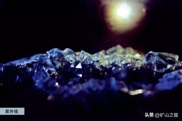 怎么判断水晶有没有荧光,如何鉴别水晶是否烤色(3)