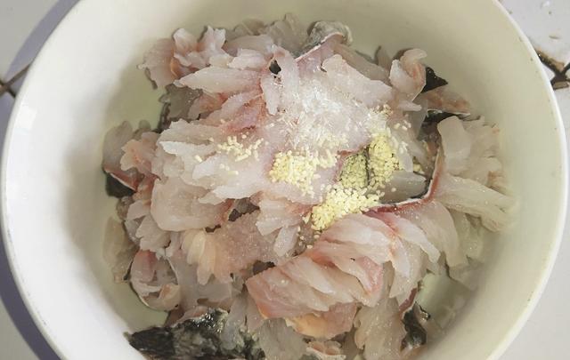 酸菜鱼用什么鱼好刺比较少,无骨酸菜鱼用的什么鱼(4)