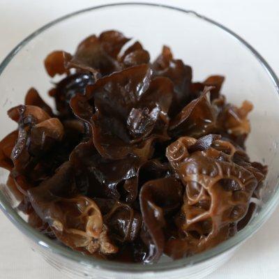 海鲜菇配什么炒最好,海鲜菇不能跟六种食物一起吃(2)
