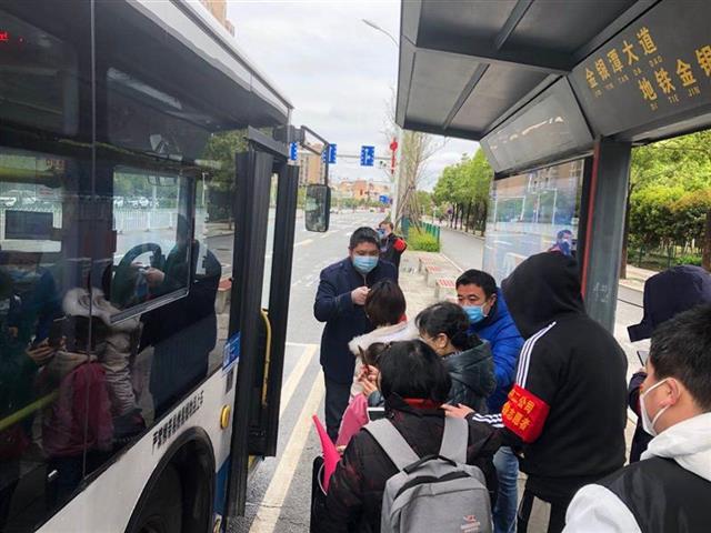 武汉276公交时间表,武汉279公交车路线时间表(1)