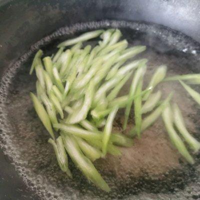 青菜拌腐竹家常做法,青菜腐竹凉拌的做法(4)