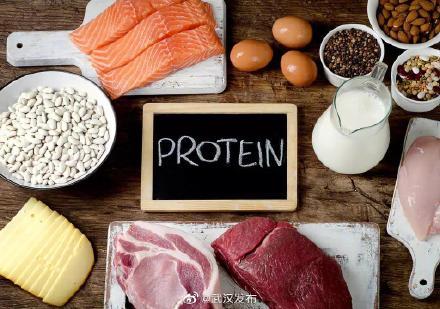 75公斤一天吃多少蛋白质,70公斤增肌一天摄入多少蛋白质(1)