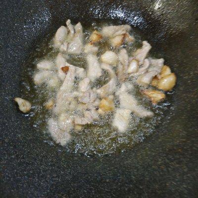 白菜炒粉条肉丝的做法,白菜炒粉条炒肉家常做法(6)