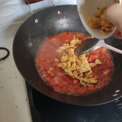 最好吃的西红柿炒鸡蛋,最方便的西红柿炒鸡蛋的做法(5)