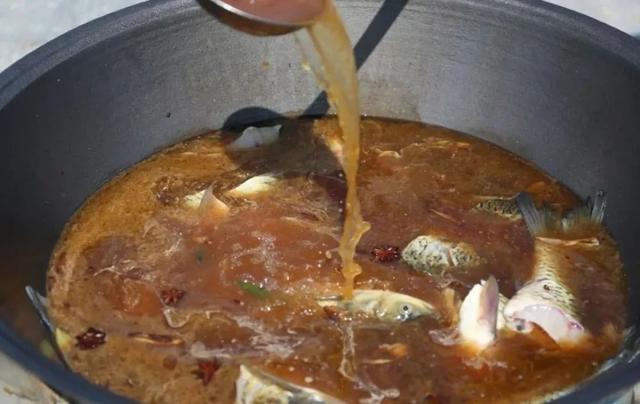 食堂剁椒鱼块怎么做,正宗的剁椒鱼的做法(2)