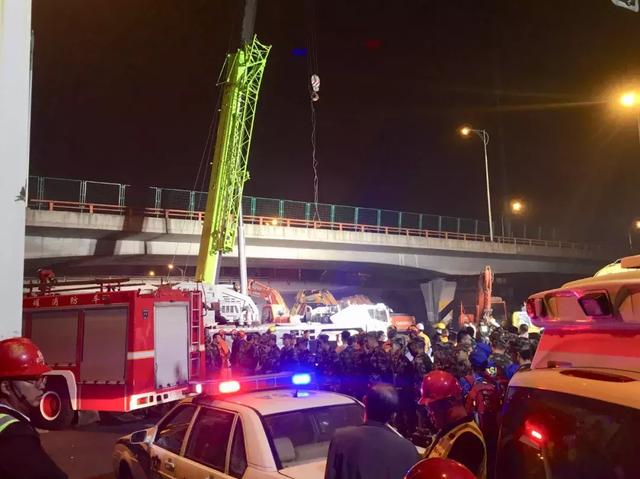 无锡高架侧翻事故原因,无锡高架桥翻车事故处理结果(2)