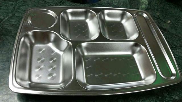 不锈钢盘子怎样清洗最干净,不锈钢盘子怎么清洗小窍门(3)