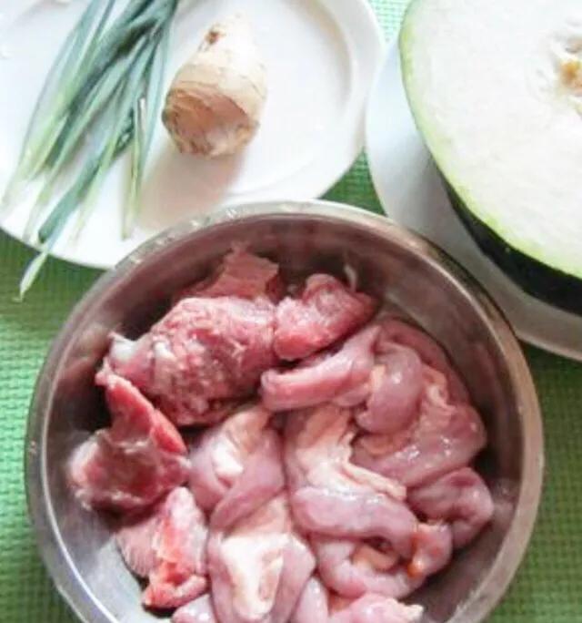 广东粉肠猪肉汤煲,广东粉肠汤怎么配(2)