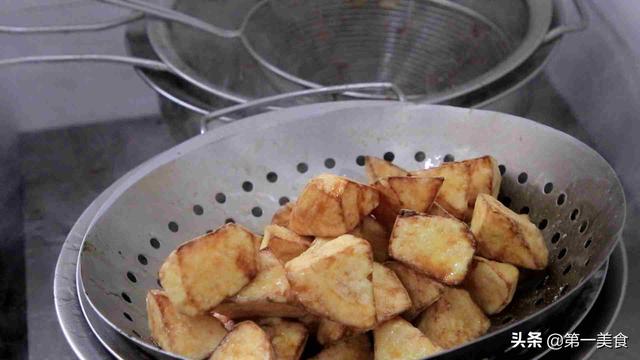 拔丝红薯的家常做法和配方,拔丝红薯的家常做法视频(4)