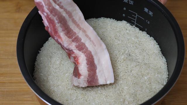 肉蒸饭简单做法,蒸肉米饭的家常做法(1)