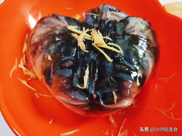 鲜青椒煮鱼头做法大全家常,青椒鱼头的做法(3)