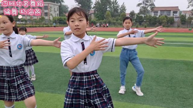 15岁学民族舞要学多久,孩子学完十级民族舞还要继续学吗(3)