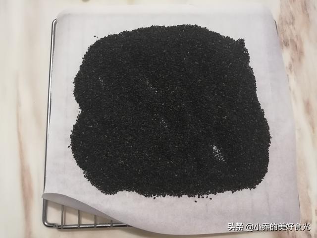 黑芝麻核桃粉每天吃多少,多吃黑芝麻的好处和坏处(4)