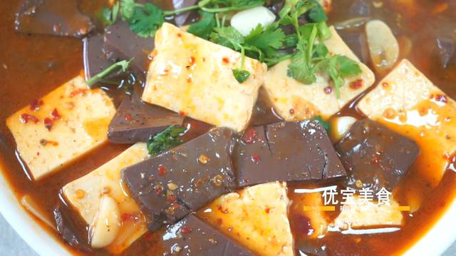 羊血炖豆腐功效与作用,吃羊血豆腐的好处与坏处(12)