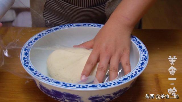 烫面薄饼怎么做软又好吃,半烫面薄饼的正宗做法(4)