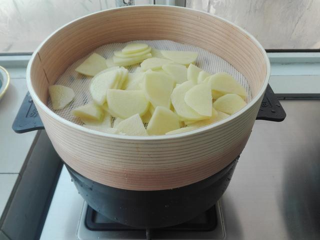 洋芋汤怎么煮才好吃,怎么煮洋芋汤更好吃(3)