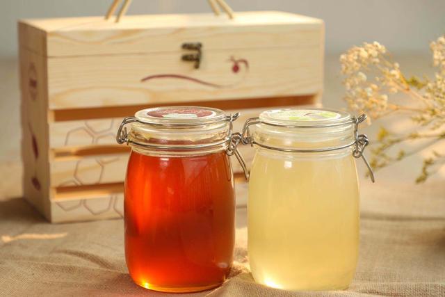 生蜂蜜和熟蜂蜜怎么辨认,怎么鉴别蜂蜜是不是土蜂蜜(2)