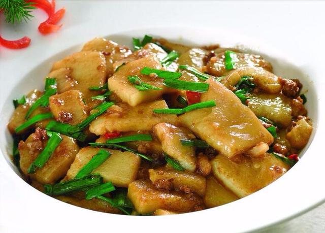 怎样做韭菜豆腐丸子最好吃,正宗青菜豆腐丸子的做法(1)