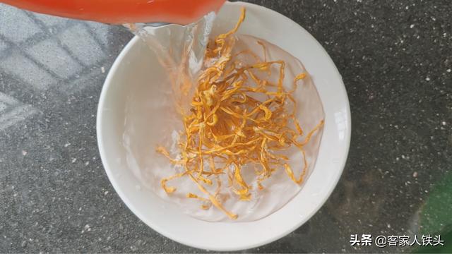 芋头的家常做法好吃到流口水,芋头加面粉的做法大全(3)