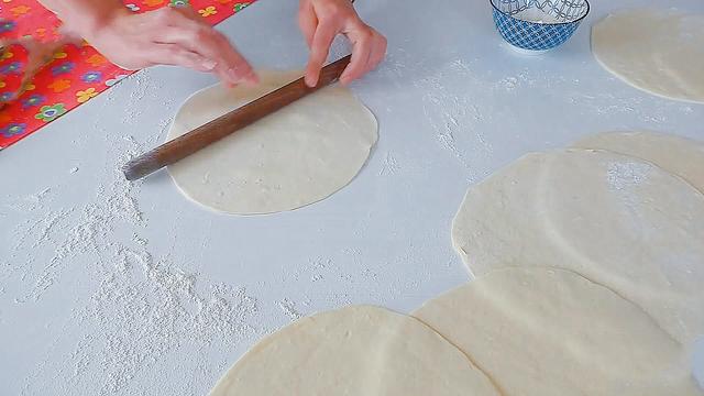 烤薄酥饼的做法大全图解,烤酥饼的做法大全和配方视频(4)