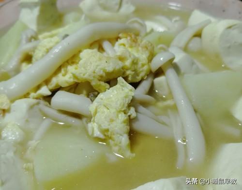 白玉菇鸡蛋汤豆腐汤做法,白玉菇鸡蛋汤怎么做好喝(2)