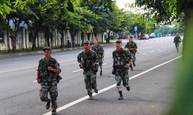 怎么跑三公里不累又快,军人三公里跑步技巧(5)