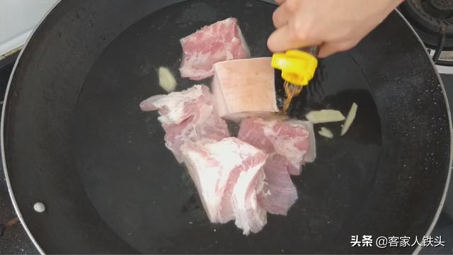 客家焖猪肉的做法最正宗的做法,广东客家人焖猪肉正宗做法(2)