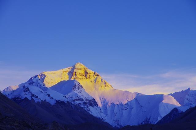 珠穆朗玛峰属于哪个国家,珠穆朗玛峰10大诡异事件(3)