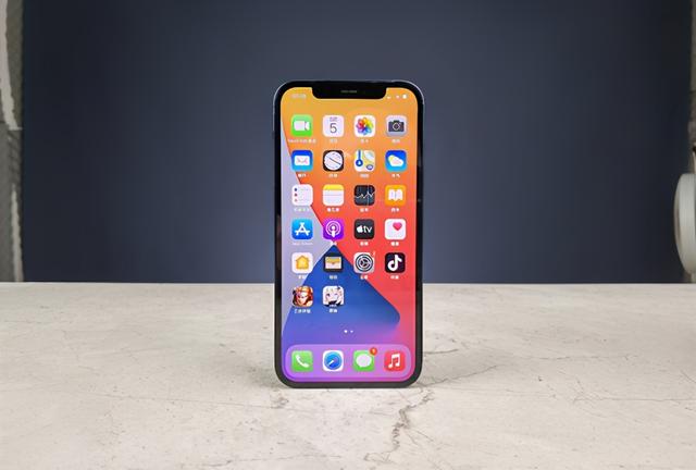 苹果12值得入手吗,2022最建议买的手机(1)