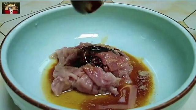 五香牛肉豆腐的做法,五香牛肉的做法及配料卤制(3)