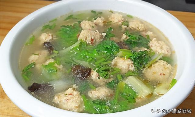 肉丸汤家常做法简单好吃,清水猪肉丸子汤的做法(3)