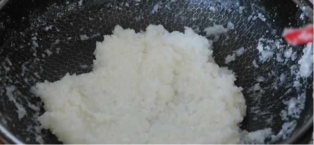 米豆腐最简单制作,米豆腐制作全过程和配方(2)