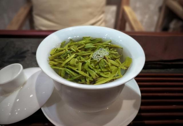 绿茶炒出什么味道最好,新炒出来的绿茶口感(2)