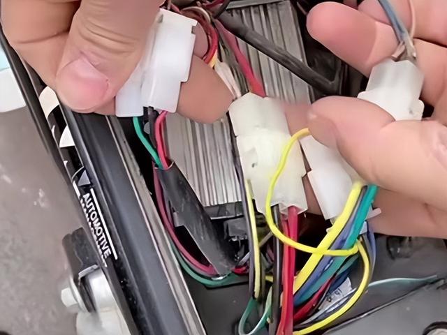 电动车电机消磁修复视频,电动车电机消磁了怎么办(5)