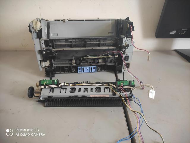 惠普1020打印机离合继电器不回位,修理惠普1020打印机继电器(4)