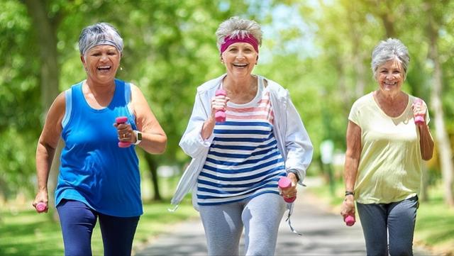 老年人开髋锻炼方法,髋关节疼痛是锻炼还是休息(4)