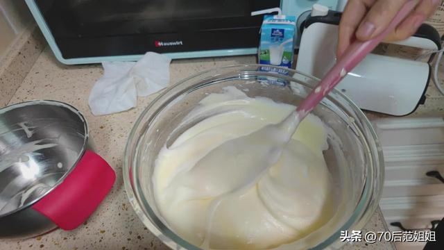 香葱蛋糕的简单做法,纯蛋清蛋糕的简单做法(3)