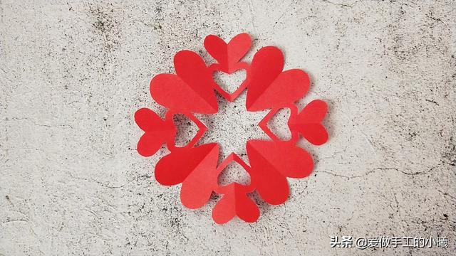 简单又漂亮的爱心折法,50种爱心折法简单图片(3)