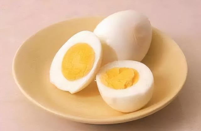 怎样煮鸡蛋才是正确的,陈醋煮鸡蛋的功效(1)